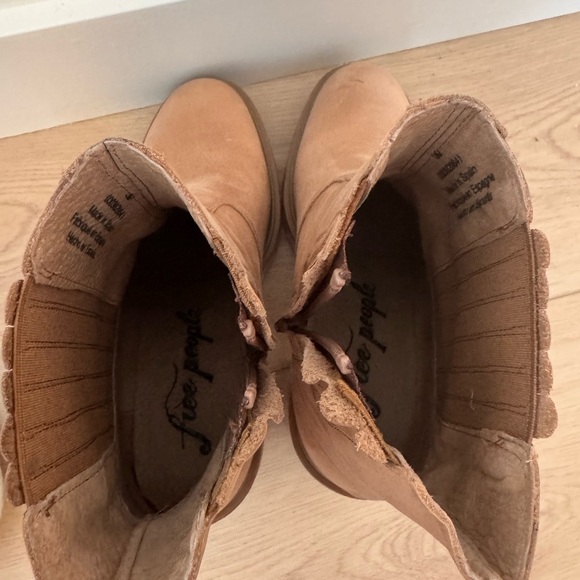 Free people brown tan leather James Chelsea boot size 39 women's 8.5 like new - Picture 3 of 9